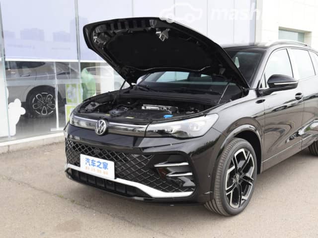 Volkswagen Tiguan III (China Market) 2.0 AMT