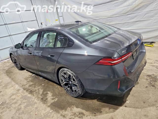 BMW 5 серии VIII (G60/G61/G68) 550e xDrive 3.0hyb AT 4WD