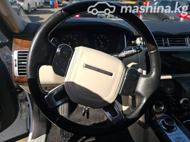Land Rover Range Rover IV Рестайлинг 3.0 AT 4WD