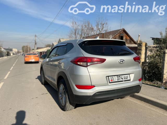 Hyundai Tucson III 2.0d AT