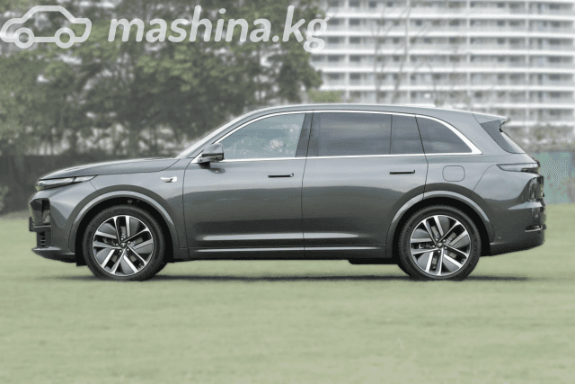 LiXiang L7 Рестайлинг 1.5hyb AT 4WD
