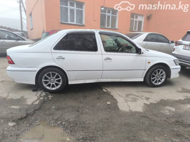 Toyota Vista V (V50) 2.0 AT