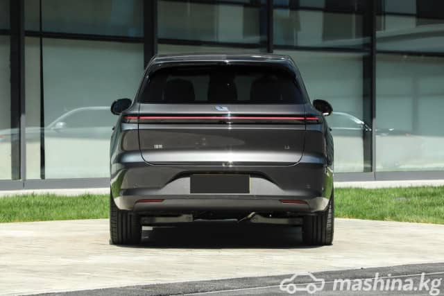 LiXiang L6 1.5hyb AT 4WD