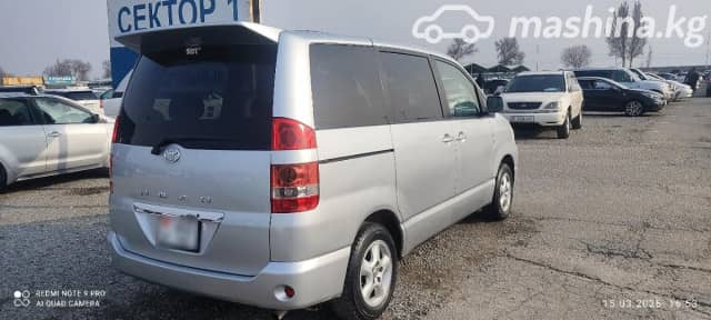 Toyota Noah I (R60) 2.0 AT