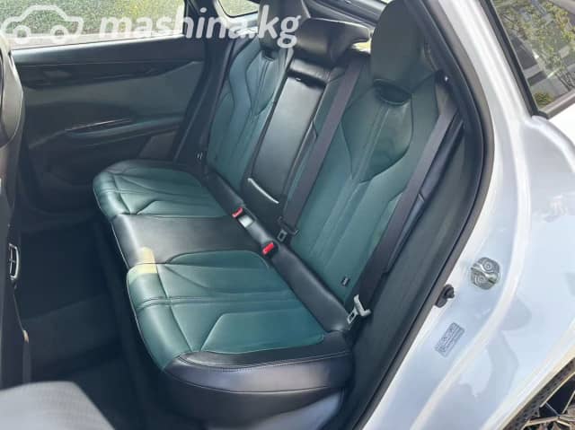 Changan UNI-V 1.5hyb AT