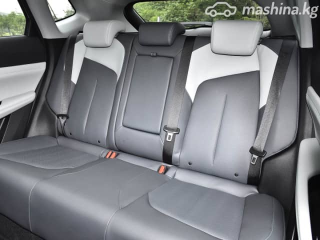 Changan UNI-Z iDD 1.5hyb CVT
