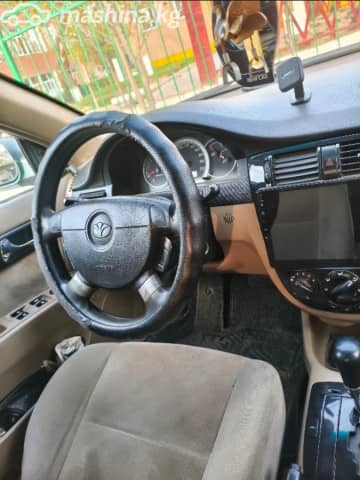 Chevrolet Lacetti 1.6 AT