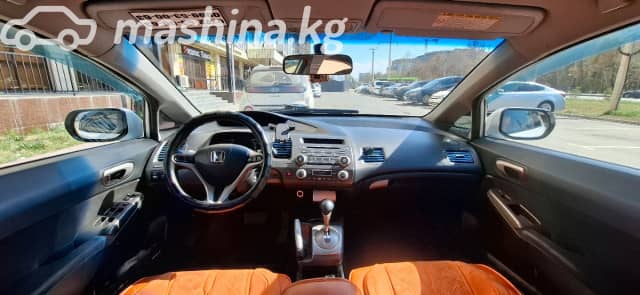 Honda Civic VIII 1.8 AT