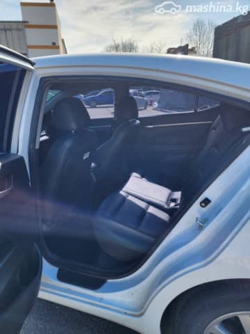Hyundai Avante VI Рестайлинг 1.6 AT