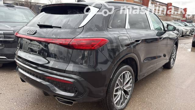 Audi Q5 III 40 TFSI 2.0 AMT 4WD