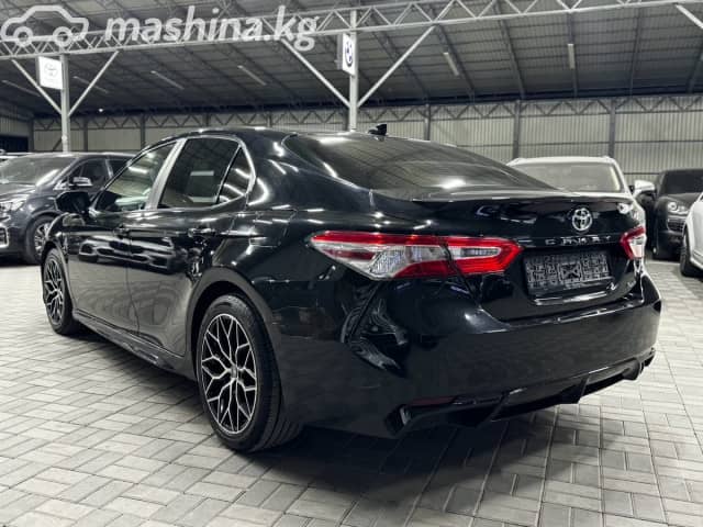 Toyota Camry VIII (XV70) 2.5 AT