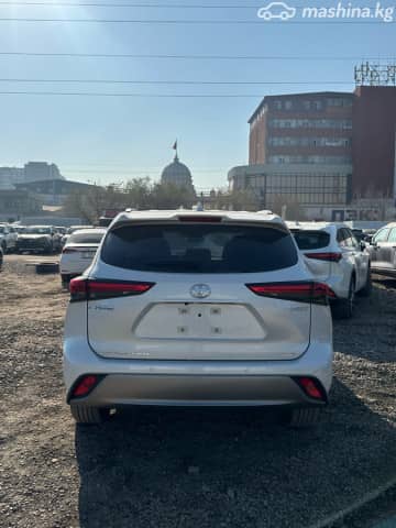 Toyota Highlander IV (U70) 2.4 AT 4WD
