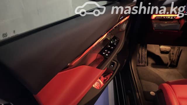 BMW M5 VII (G90) 4.4hyb AT 4WD