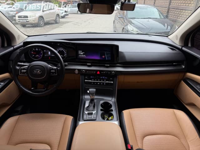 Kia Carnival IV 2.2d AT