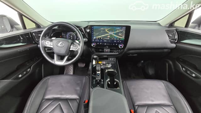 Lexus NX II 450h+ 2.5hyb AT 4WD
