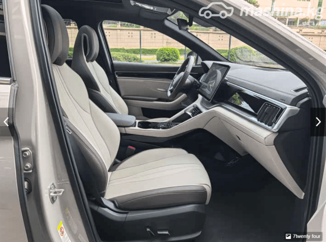 BYD Song Plus I Рестайлинг 71.8 kWh Electro CVT