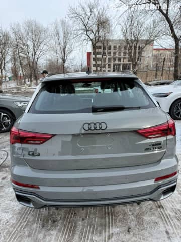 Audi Q3 II (F3) 45 TFSI 2.0 AT 4WD