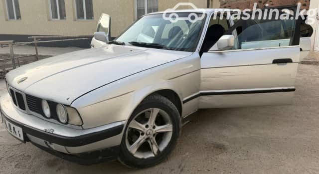 BMW 3 серии II (E30) 320i 2.0 MT
