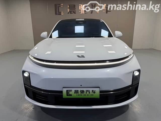 LiXiang L7 Pro 1.5hyb AT 4WD