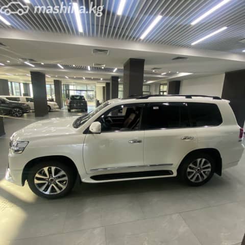 Toyota Land Cruiser 200 Series Рестайлинг 2 4.6 AT 4WD