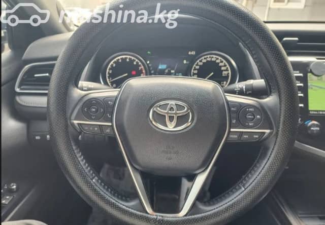Toyota Camry VIII (XV70) 2.5 AT