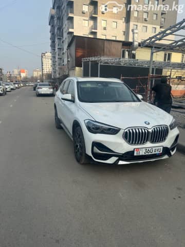 BMW X1 II (F48) Рестайлинг 20i xDrive 2.0 AT 4WD