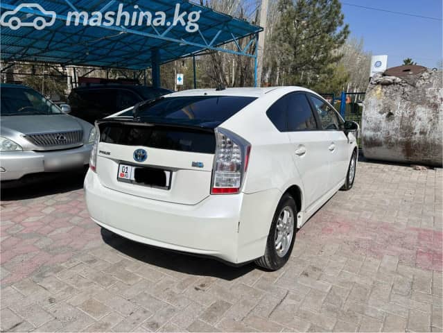 Toyota Prius III (XW30) 1.8hyb AT
