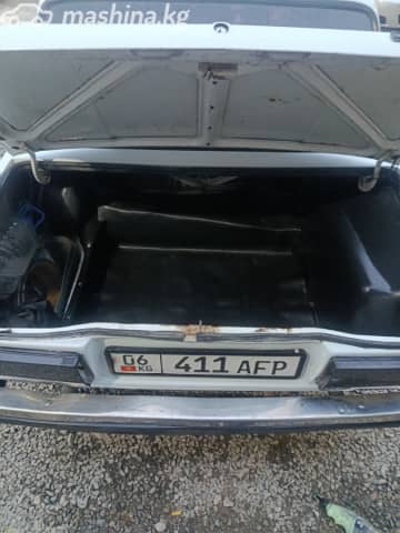 ВАЗ (Lada) 2107 21074-20 1.6 MT