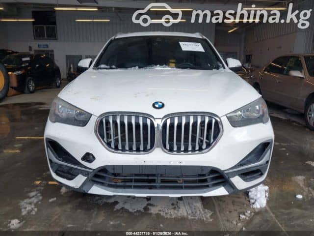 BMW X1 II (F48) Рестайлинг 28i xDrive 2.0 AT 4WD