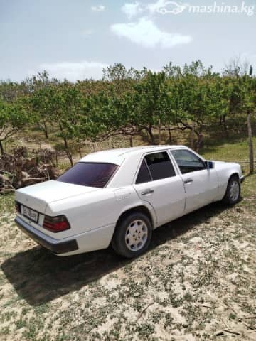 Mercedes-Benz W124 200 2.0d MT