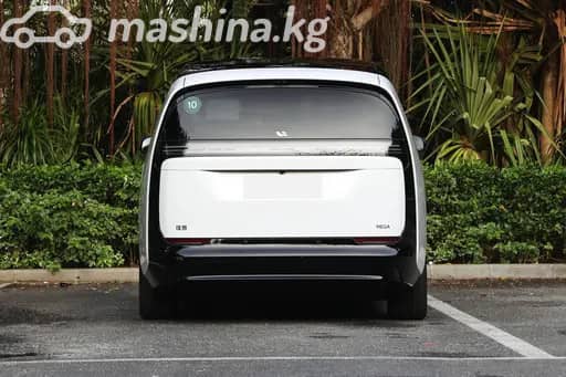 LiXiang Mega 102.7 kWh Electro AT 4WD