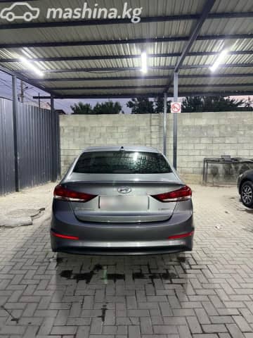 Hyundai Elantra VI (AD) 2.0 AT
