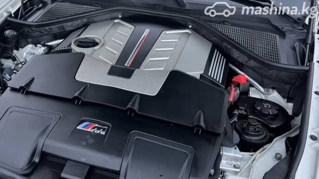 BMW X6 M I (E71) 4.4 AT 4WD