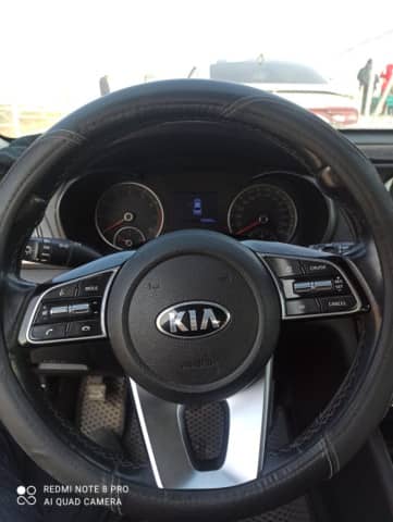 Kia K5 II 2.0 AT