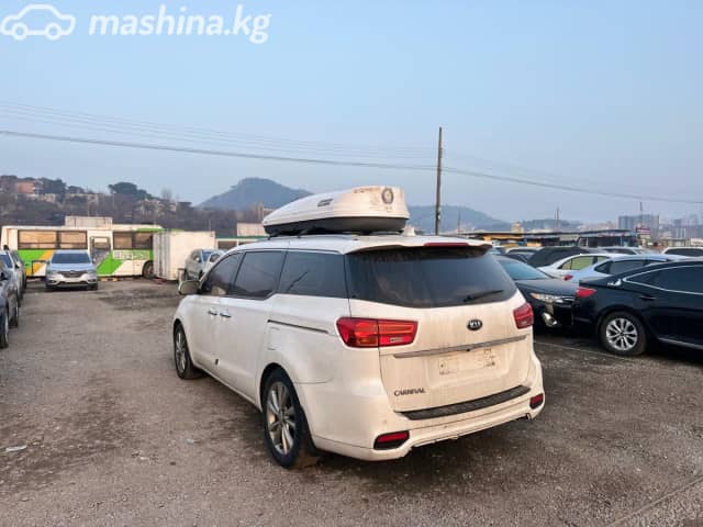 Kia Carnival III 2.2d AT