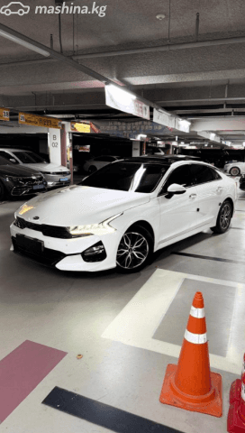 Kia K5 III 2.0 AT