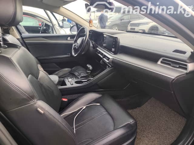 Kia K5 III LPi 2.0 AT