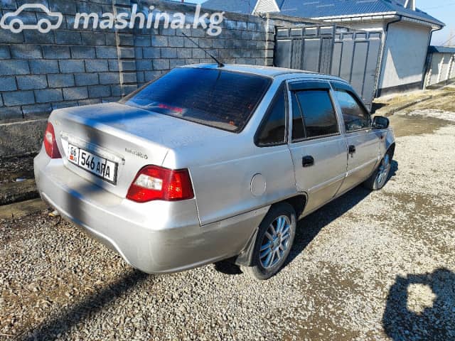 Daewoo Nexia I Рестайлинг 1.5 MT