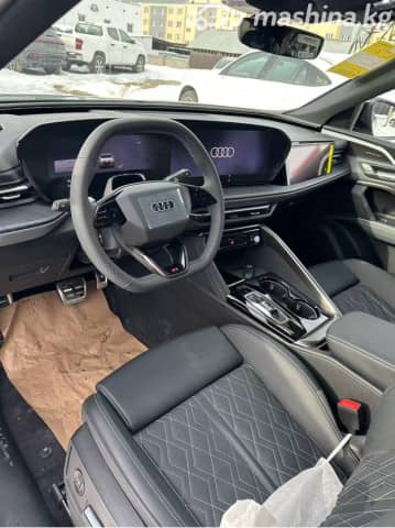 Audi Q5 III 40 TFSI 2.0 AMT 4WD