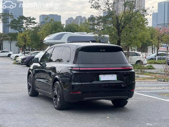 LiXiang L9 Max 1.5hyb AT 4WD