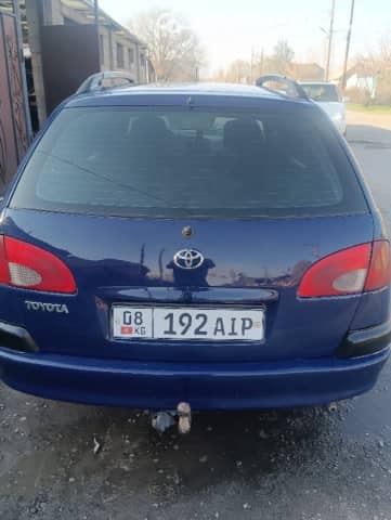 Toyota Avensis I Рестайлинг 1.8 MT