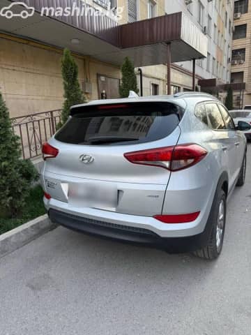 Hyundai Tucson III 2.0 AT 4WD