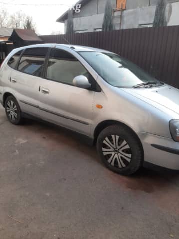 Nissan Almera Tino 1.8 AT