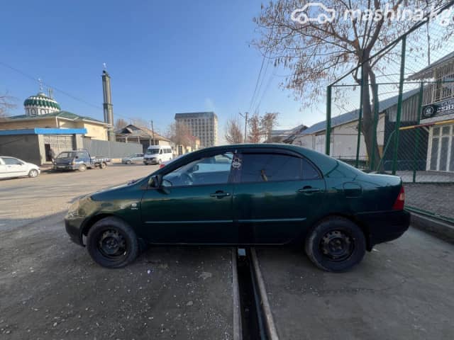 Toyota Corolla IX (E120, E130) 1.6 MT