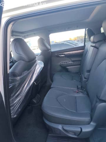 Toyota Highlander IV (U70) 2.0 AT 4WD