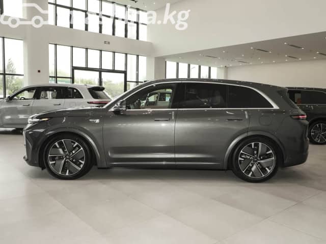 LiXiang L7 Рестайлинг 1.5hyb AT 4WD