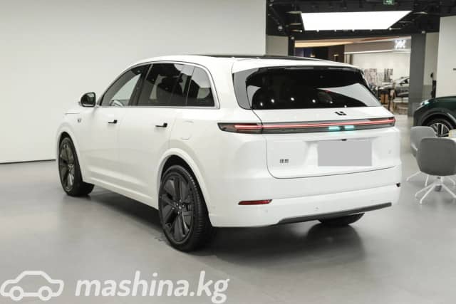 LiXiang L7 Рестайлинг 1.5hyb AT 4WD