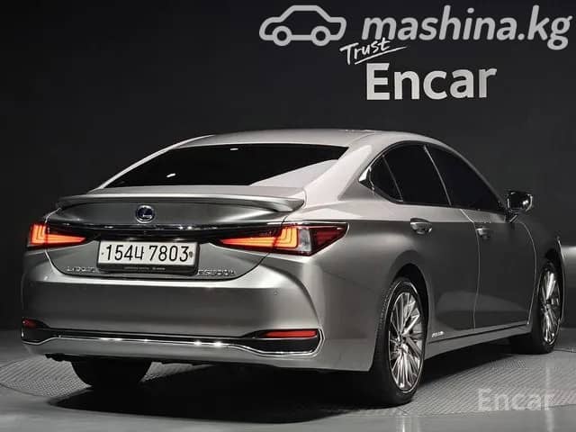 Lexus ES VII Рестайлинг 300h 2.5hyb CVT