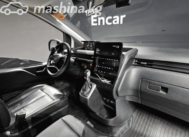 Hyundai Staria 2.2d AT