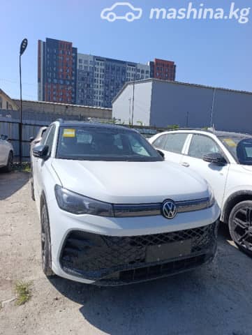 Volkswagen Tiguan II (China Market) L 2.0 AMT 4WD